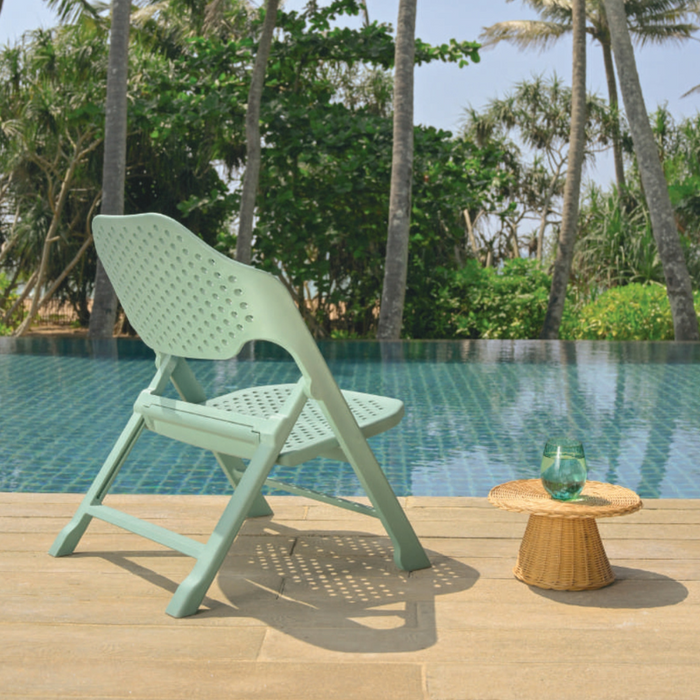 Phoenix Cala Foldable Wide Chair