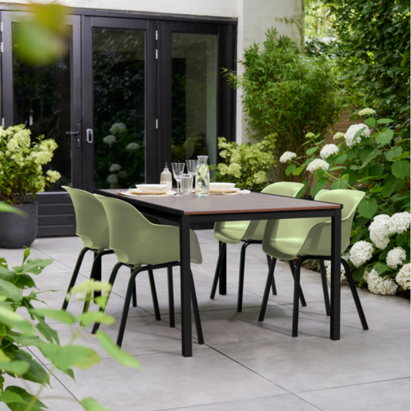Porto Table Outdoor Dining set with 4 Noa Chair Green — The Home