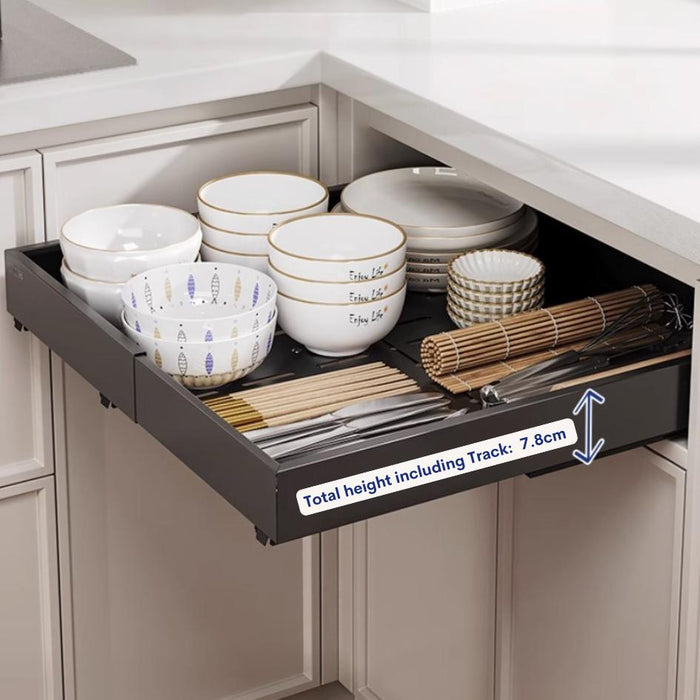 Pull It! Extendable Kitchen Cabinet Organiser Drawer Black