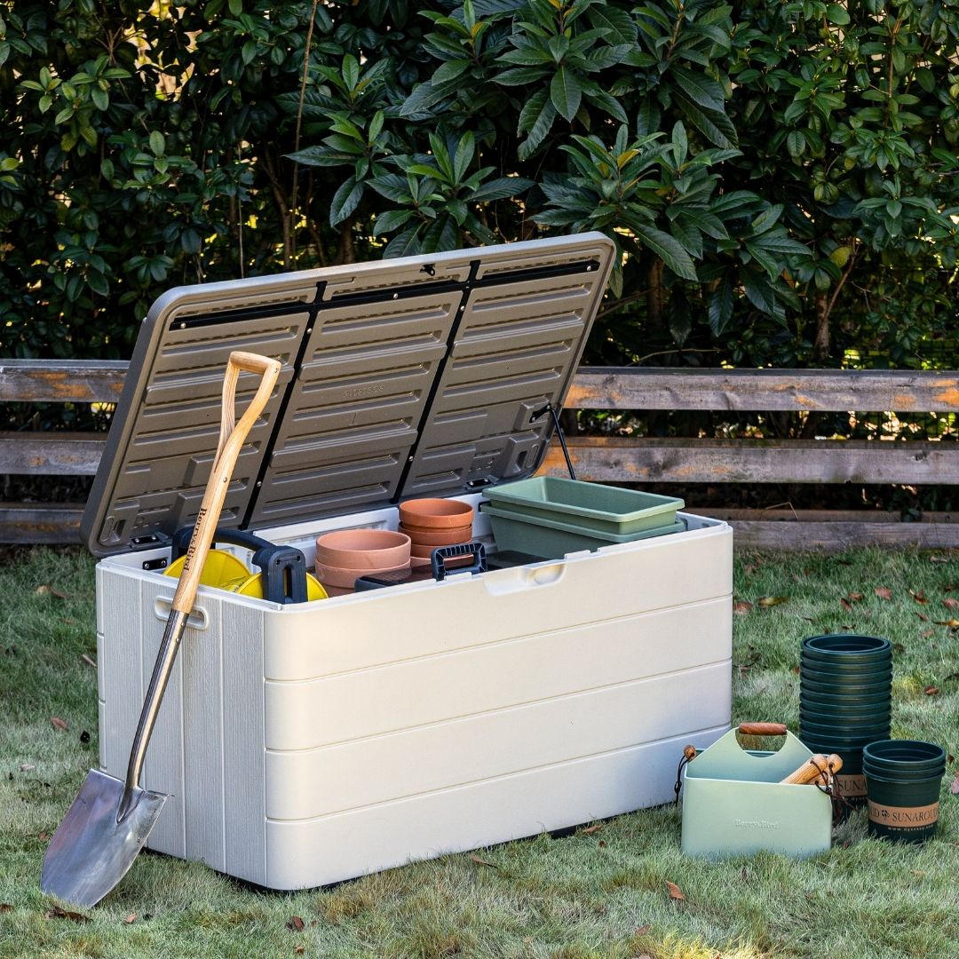 ACE Outdoor Waterproof Storage Deck Box White SG — The Home Shoppe