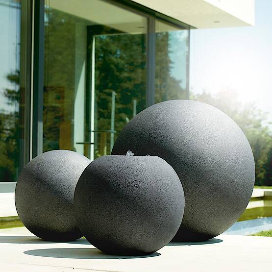 Maicao Round Water Fountain Granite Grey | Black Stone (3 Sizes)