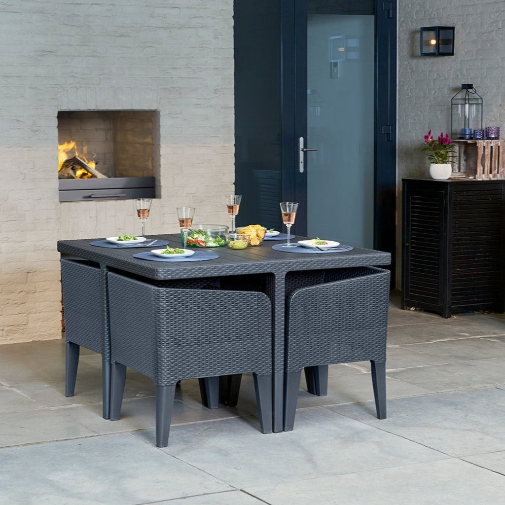 Cubic 5 shop piece dining set