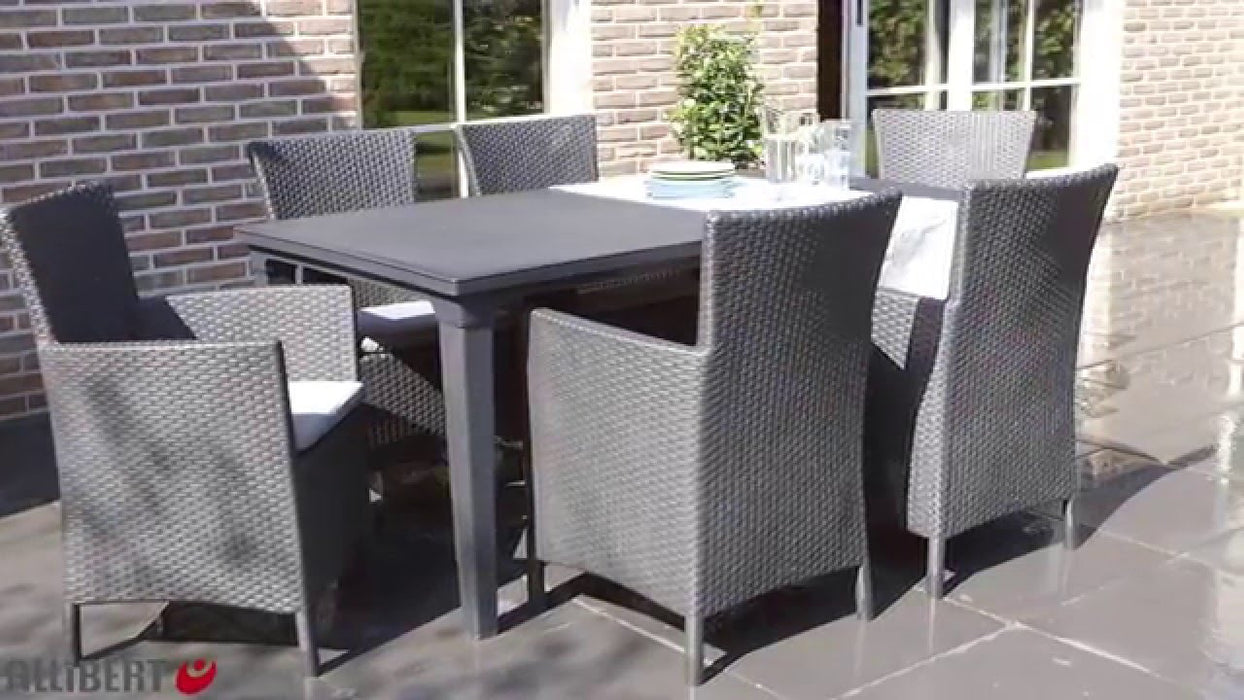 Futura Table + 4 Iowa  Chairs